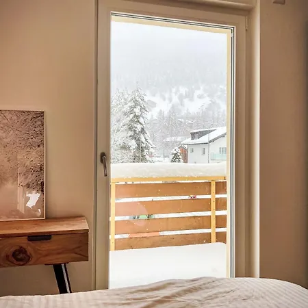 Cristal-12 By Interhome 公寓